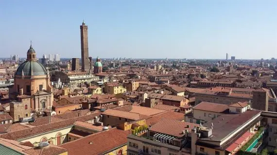 Sindbad Fahrkarten nach Bologna