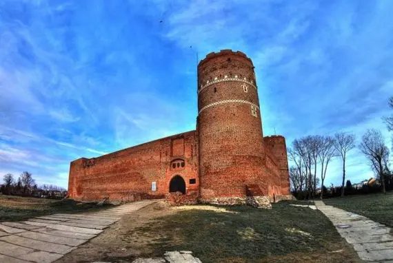 Ciechanów - Historische Denkmäler - Busse und Autobusse
