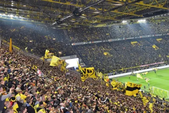 Dortmund - Autobus et navettes - Transports - Attractions et curiosités