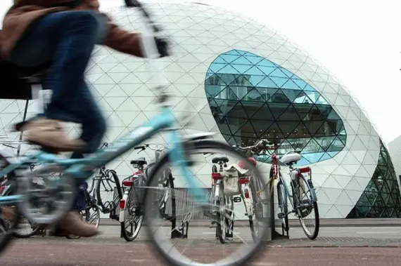 Sindbad Fahrkarten nach Eindhoven