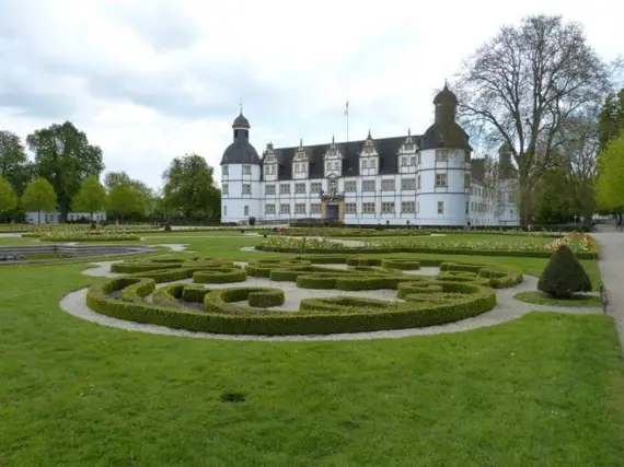 Sindbad Tickets nach Paderborn